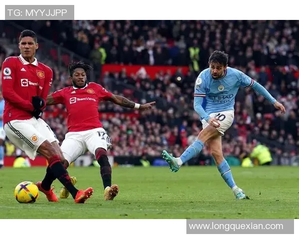 曼联与巴萨对决前瞻及比分预测分析，谁将赢得这场巅峰对决