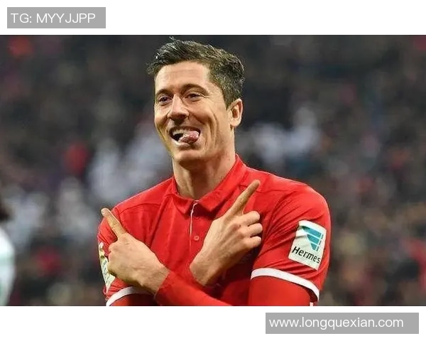 莱万重返德甲赛场为旧主破门拜仁球迷怒斥其忘恩负义情绪高涨